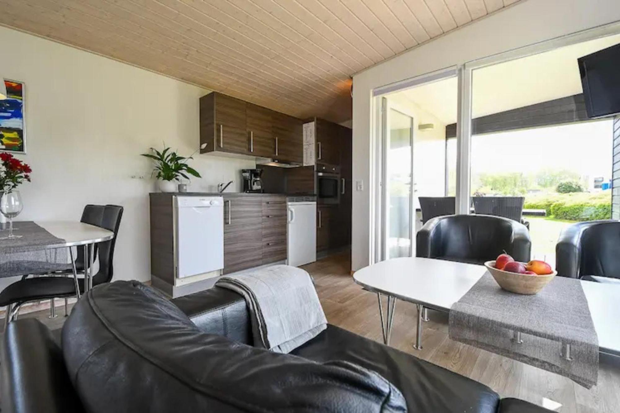 First Camp Skovlund Camping & Cottages Båring 外观 照片